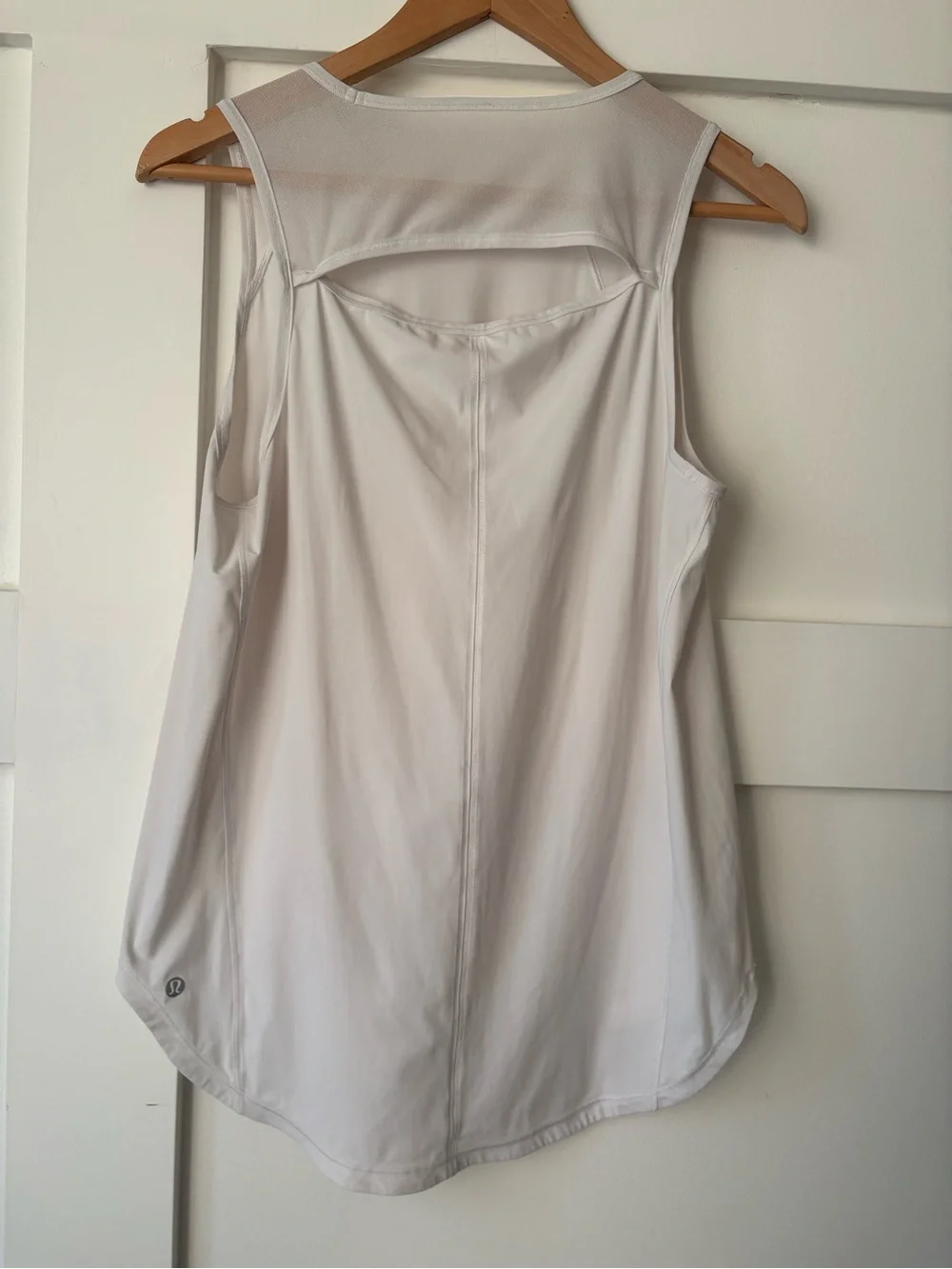 Lululemon • Sculpt Tank • Size 8 - Picture 4 of 5